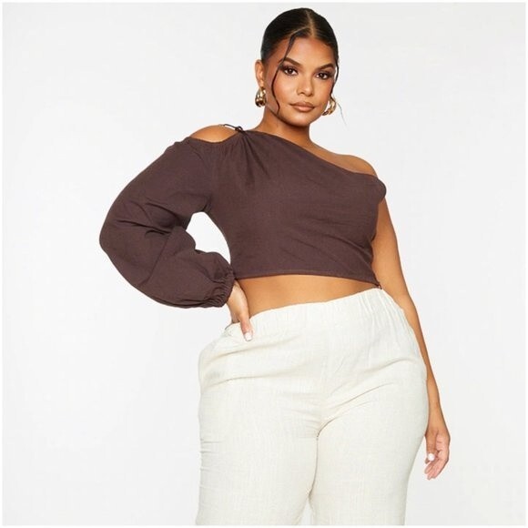 PrettyLittleThing Chocolate Woven Ruched Cut Out Asymmetric Top One Shoulder 4X - Picture 1 of 9